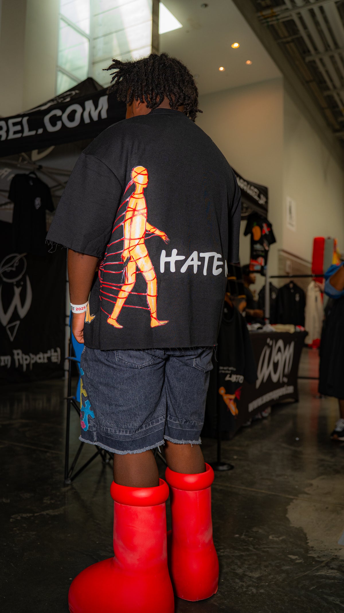 Love To Hate Me| Drop Shoulder Shirts | Black/Red